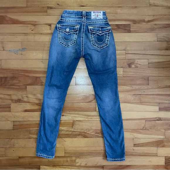 True Religion Medium Wash White Stitching Skinny Jeans
Size 24 - Picture 4 of 5